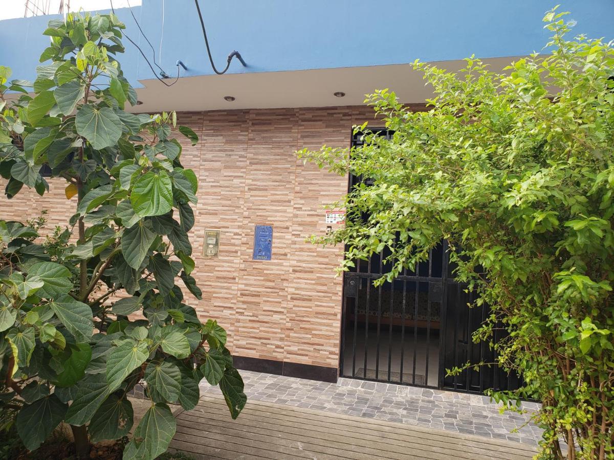 Hospedaje Mas Tarapoto Esterno foto