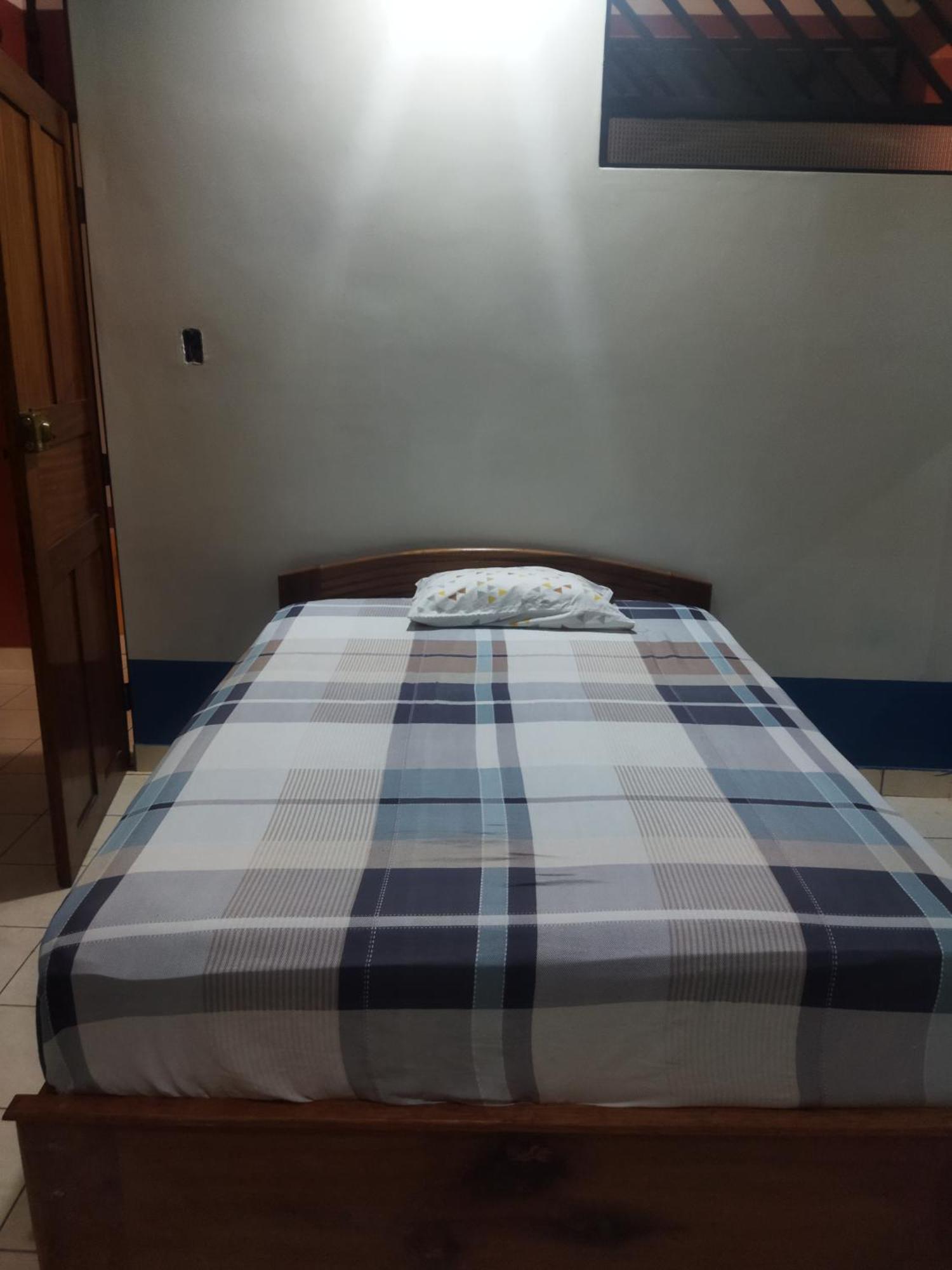 Hospedaje Mas Tarapoto Esterno foto