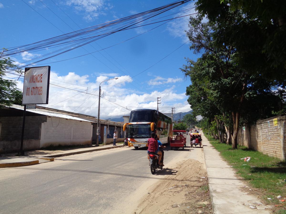 Hospedaje Mas Tarapoto Esterno foto